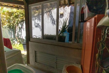 Casa à venda com 485m², 2 quartos e 2 vagas Casa à venda com 485m², 2 quartos e 2 vagasÁrea de Serviço