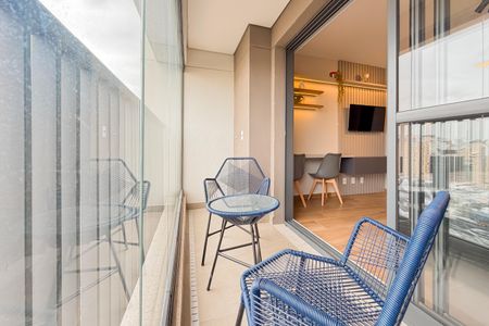 Apartamento para alugar com 30m², 1 quarto e sem vaga Apartamento para alugar com 30m², 1 quarto e sem vagaVaranda