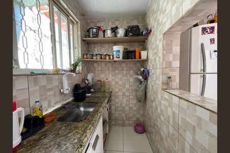 Casa à venda com 250m², 4 quartos e sem vaga Casa à venda com 250m², 4 quartos e sem vagaCozinha