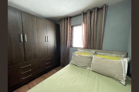 Casa à venda com 250m², 4 quartos e sem vaga Casa à venda com 250m², 4 quartos e sem vagaQuarto 3