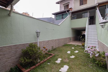 Casa à venda com 220m², 3 quartos e 5 vagasJardim