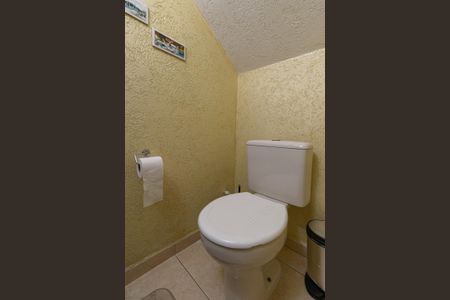 Casa à venda com 220m², 3 quartos e 5 vagasLavabo