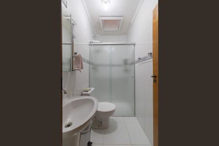 Casa à venda com 220m², 3 quartos e 5 vagasBanheiro 