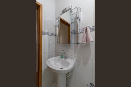 Casa à venda com 220m², 3 quartos e 5 vagasBanheiro 