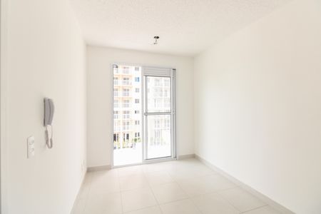 Sala  de apartamento para alugar com 1 quarto, 27m² em Guaiauna, São Paulo
