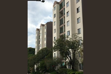 Apartamento para alugar com 57m², 2 quartos e 1 vagaFachada do bloco