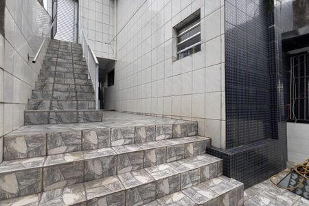 Casa para alugar com 60m², 1 quarto e sem vagaÁrea externa