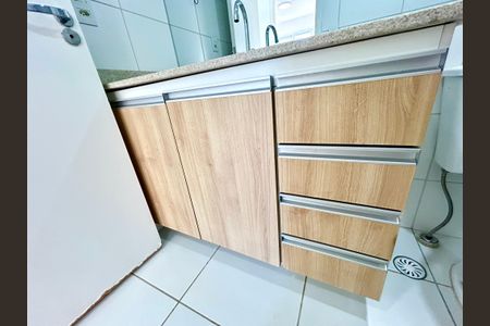 Apartamento para alugar com 51m², 2 quartos e 1 vaga Apartamento para alugar com 51m², 2 quartos e 1 vagaBanheiro