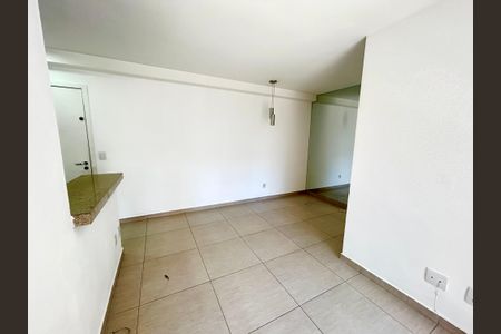 Sala de apartamento para alugar com 2 quartos, 51m² em Vila Augusta, Guarulhos