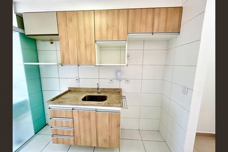 Apartamento para alugar com 51m², 2 quartos e 1 vaga Apartamento para alugar com 51m², 2 quartos e 1 vagaCozinha