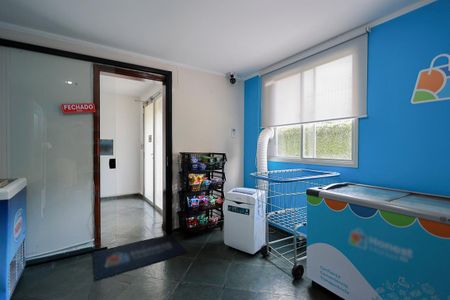 Apartamento para alugar com 60m², 2 quartos e 1 vagaÁrea comum - Mini-mercado