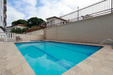 Apartamento para alugar com 60m², 2 quartos e 1 vagaÁrea comum - Piscina