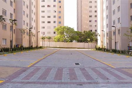 Apartamento para alugar com 35m², 2 quartos e 1 vagaÁrea Comum - Garagem 