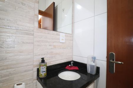 Apartamento à venda com 62m², 2 quartos e 1 vagaBanheiro Social