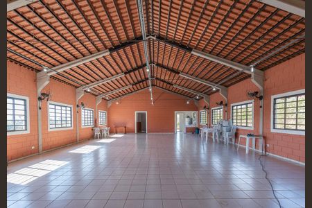 Apartamento à venda com 47m², 2 quartos e 1 vaga Apartamento à venda com 47m², 2 quartos e 1 vagaÁrea comum - Salão de festas