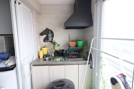 Varanda de apartamento à venda com 2 quartos, 59m² em Jardim das Flores, Osasco