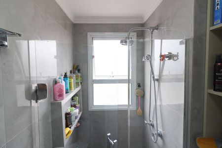 Apartamento à venda com 59m², 2 quartos e 2 vagasBanheiro da Suíte 1