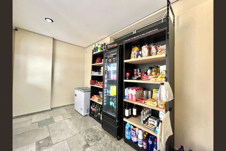 Apartamento à venda com 60m², 2 quartos e 2 vagasÁrea comum - Mercado