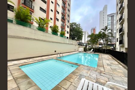 Apartamento à venda com 60m², 2 quartos e 2 vagasÁrea comum - Piscina
