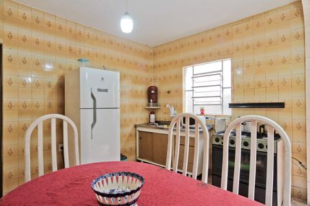 Casa à venda com 176m², 3 quartos e 2 vagasCozinha