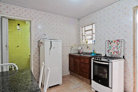 Casa à venda com 176m², 3 quartos e 2 vagasCasa 2 - cozinha