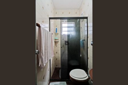 Casa à venda com 176m², 3 quartos e 2 vagasBanheiro