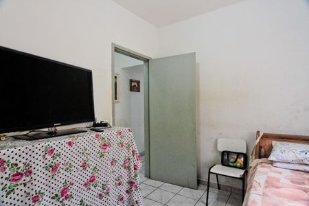 Casa à venda com 176m², 3 quartos e 2 vagasQuarto 2