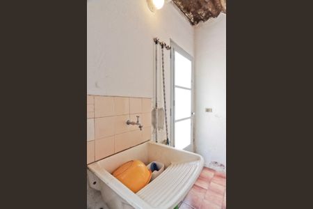 Casa à venda com 176m², 3 quartos e 2 vagasÁrea de Serviço