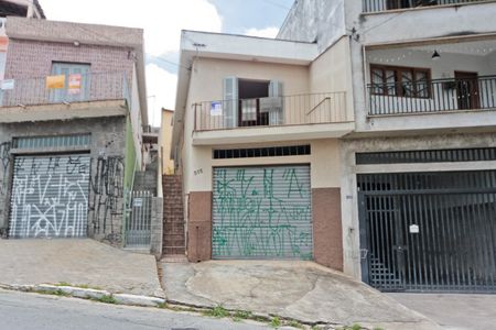 Casa à venda com 176m², 3 quartos e 2 vagasFachada + Placa