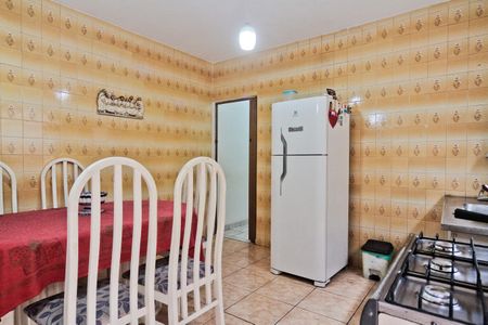 Casa à venda com 176m², 3 quartos e 2 vagasCozinha