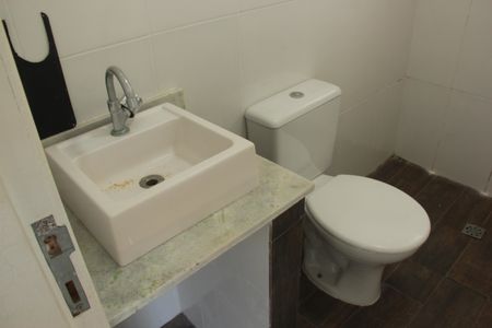 Casa para alugar com 140m², 2 quartos e 1 vagaBanheiro 2