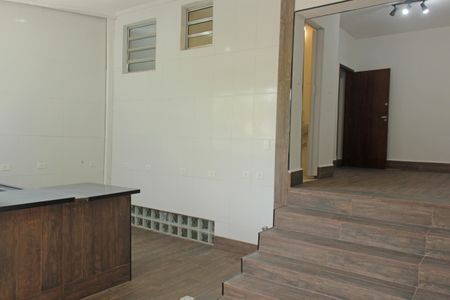 Sala de casa para alugar com 2 quartos, 140m² em Gonzaga, Santos