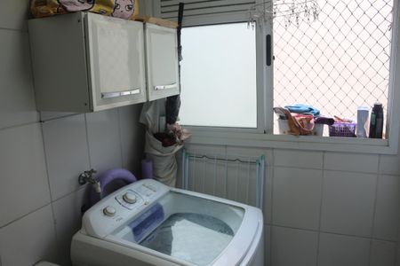 Apartamento à venda com 70m², 2 quartos e 2 vagasÁrea de Serviço