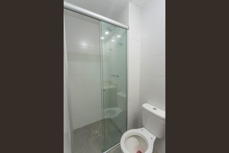 Apartamento para alugar com 55m², 2 quartos e 1 vaga Apartamento para alugar com 55m², 2 quartos e 1 vagaBanheiro da suíte