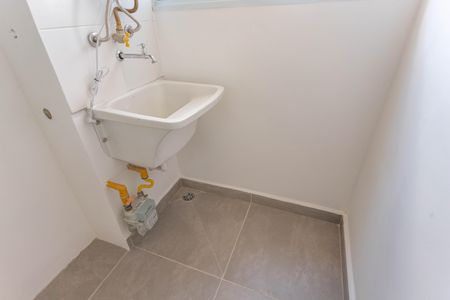 Apartamento para alugar com 55m², 2 quartos e 1 vaga Apartamento para alugar com 55m², 2 quartos e 1 vagaÁrea de serviço