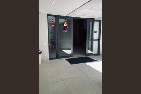 Apartamento para alugar com 55m², 2 quartos e 1 vaga Apartamento para alugar com 55m², 2 quartos e 1 vagaEntrada do bloco