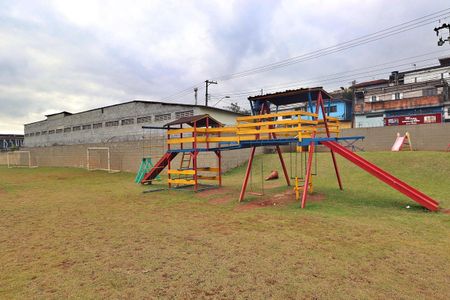 Casa de condomínio para alugar com 60m², 2 quartos e 1 vagaÁrea comum - Playground