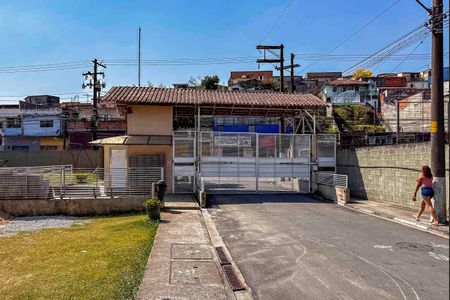 Casa de condomínio para alugar com 60m², 2 quartos e 1 vagaFachada e portaria