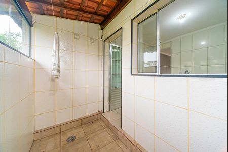 Casa de condomínio para alugar com 60m², 2 quartos e 1 vagaÁrea de Serviço
