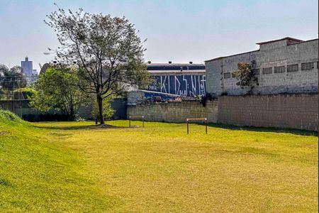 Casa de condomínio para alugar com 60m², 2 quartos e 1 vagaÁrea comum - Playground