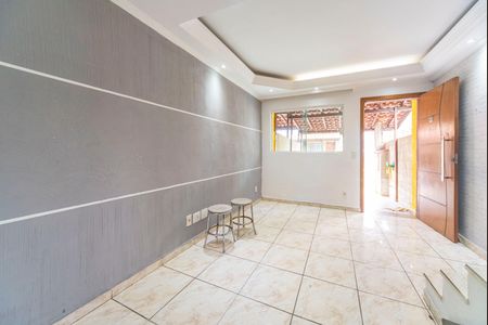 Casa de condomínio para alugar com 60m², 2 quartos e 1 vagaSala