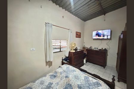 Casa à venda com 200m², 3 quartos e 5 vagas Casa à venda com 200m², 3 quartos e 5 vagasQuarto 1