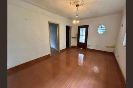 Sala de casa à venda com 3 quartos, 200m² em Vila Galvão, Guarulhos
