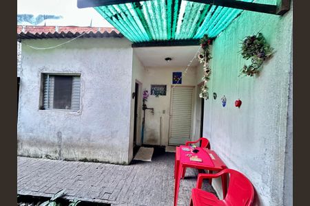 Casa à venda com 200m², 3 quartos e 5 vagas Casa à venda com 200m², 3 quartos e 5 vagasÁrea