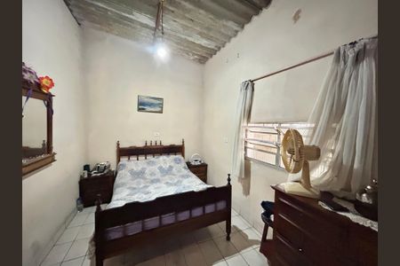 Casa à venda com 200m², 3 quartos e 5 vagas Casa à venda com 200m², 3 quartos e 5 vagasQuarto 1