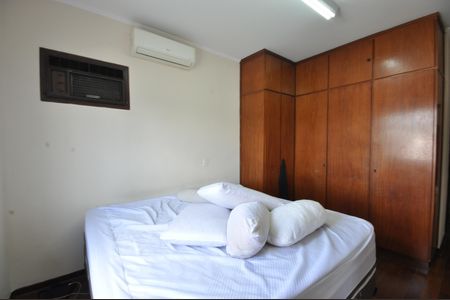 Casa para alugar com 190m², 3 quartos e 2 vagasSuíte