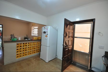 Casa para alugar com 190m², 3 quartos e 2 vagasCozinha