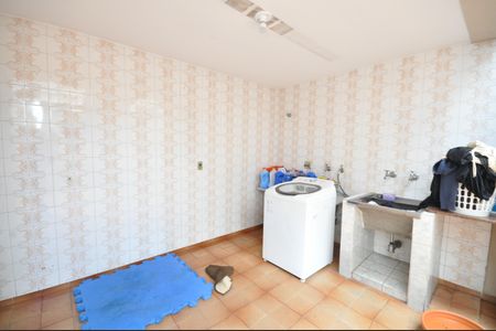 Casa para alugar com 190m², 3 quartos e 2 vagasÁrea de Serviço