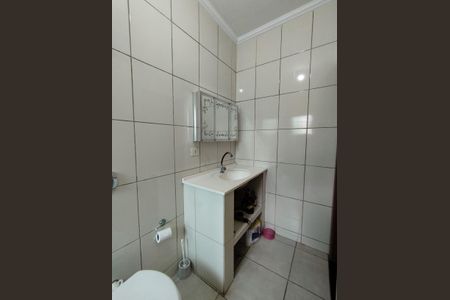 Casa à venda com 125m², 3 quartos e 3 vagasBanheiro - torneira