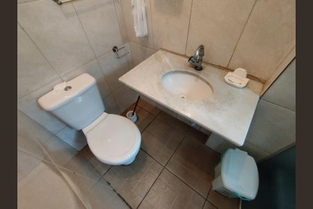 Casa à venda com 125m², 3 quartos e 3 vagasBanheiro - torneira